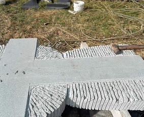 Raidžių kalimas , paminklai, akmens plokštės, kapu prieziura / Remigijus Šležas / Darbų pavyzdys ID 918437