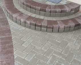 Laiptai i&scaron; trinkelių - Trinkeliu klojimas zemaitijoje - 1