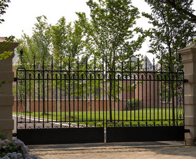 Vartų, tvorų ir metalo konstrukcijų gamyba / Vartai tvoros metalo gaminiai / Darbų pavyzdys ID 4315737