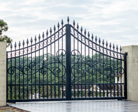 Vartų, tvorų ir metalo konstrukcijų gamyba / Vartai tvoros metalo gaminiai / Darbų pavyzdys ID 4316033