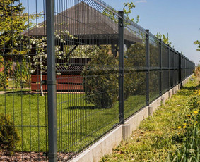 Segmentinės tvoros - Kiemo vartų ir tvorų įrengimas, automatikų remontas - 3