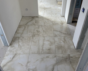 Langų, durų apdaila - Plytelių meistas - 2