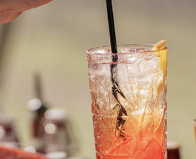 Barmenai, gėrimai renginiams - Mobilus kokteilių baras, mobilus barmenai, &scaron;ampano piramidė - 4