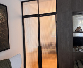 Stiklo konstrukcijos, montavimas - Berėmio stiklo , du&scaron;o kabinu montavimas, demontavimas. - 2