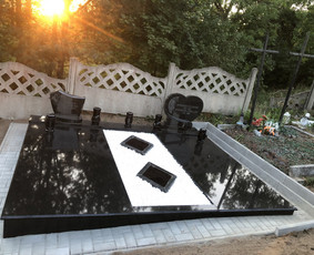 Paminklai kapams, antkapiai - Kapaviečių įrengimas ir restauravimas - paminklai, plok&scaron;tės - 1