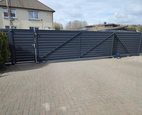 Aplinka, sodas - Automatiniai vartai - 2