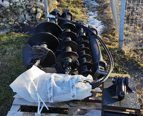 Polių gręžimas - Ekskavatoriaus darbai Alytus Kasimas Polių gręžimas - 3