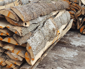 Aplinka, sodas - Lapuočių atraižos, malkos (uosis, ąžuolas) - 1