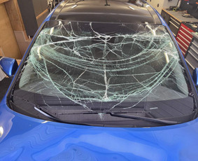 Autoservisai, automobilių remontas - Automobiliu Stiklų Remontas ir Keitimas - 1