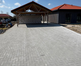 Kelio bortų įrengimas - Trinkelių klojimas, pagrindų ruo&scaron;imas, bortelių montavimas - 3