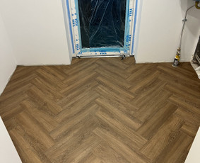 Vinilas, laminatas, Pvc, kilimas – tvarkingai ir patikimai / Karolis Andrijauskas / Darbų pavyzdys ID 4326411