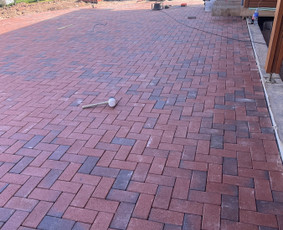 Drenažo įrengimas - Trinkeliu klojimas - 4