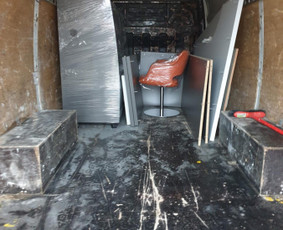 Krovinių pervežimas - Senų baldų, &scaron;iuk&scaron;lių i&scaron;vežimo paslaugos - 1