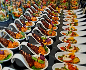 Vieno kąsnio sumu&scaron;tiniai - Užkandžiai ir maistas asmeninėms &scaron;ventėms, verslo renginiams - 4