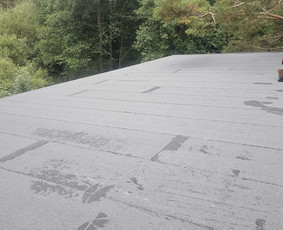 Stogdengiai, stogo darbai - Plok&scaron;čių stogų dengimas prilydoma danga - 1