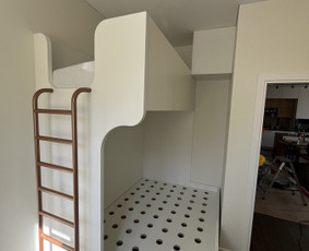 Prie&scaron;kambario baldų gamyba - Baldų gamyba - 1