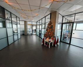 Stiklo konstrukcijos, montavimas - Aliuminio&ndash;stiklo pertvara - 4