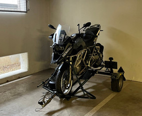 Motociklų, moto aprangos, moto priekabos nuoma Vilniuje / MotoSpot / Darbų pavyzdys ID 4333085