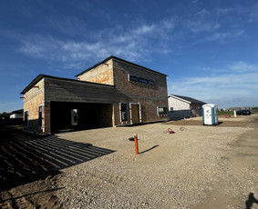 Pagrindų paruošimas, trinkelių klojimas, pamatai, stogai / Aurimas / Darbų pavyzdys ID 4335827