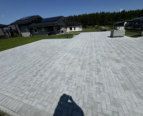 Pagrindų paruošimas, trinkelių klojimas, pamatai, stogai / Aurimas / Darbų pavyzdys ID 4335849