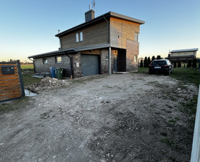 Pagrindų paruošimas, trinkelių klojimas, pamatai, stogai / Aurimas / Darbų pavyzdys ID 4335885