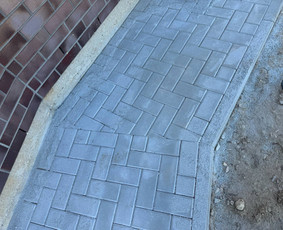 Vejos bortelių įrengimas - Pagrindų paruo&scaron;imas, trinkelių klojimas, pamatai, stogai - 2