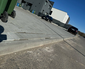 Kelio bortų įrengimas - Pagrindų paruo&scaron;imas, trinkelių klojimas, pamatai, stogai - 1