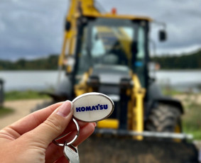 Nuomos paslaugos - Žemes, tvenkinių, kasimo lyginimo darbai.komatsu Pc210lc 16m - 3