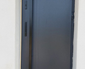 Metalinės durys, gamyba - Langų ir durų gamyba ir montavimas - 2