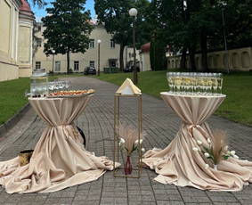 Įvairios paslaugos vestuvėms - &Scaron;ampano piramidė ir Vai&scaron;inimo staliukai po ceremonijos - 3