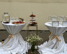 Įvairios paslaugos vestuvėms - &Scaron;ampano piramidė ir Vai&scaron;inimo staliukai po ceremonijos - 2