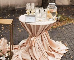 Įvairios paslaugos vestuvėms - &Scaron;ampano piramidė ir Vai&scaron;inimo staliukai po ceremonijos - 1