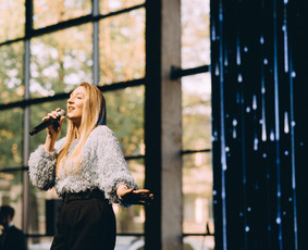 Muzikantai, dainininkai, grupės - Atlikėja Simona Vi - 2