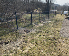 Aplinka, sodas - Vartu,varteliu gamyba,montavimas,banketės stulpu betonavimas - 2