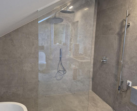 Baldų gamyba - Du&scaron;o kabinų gamyba ir montavimas Stiklo pertvaro - 4