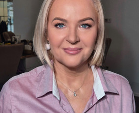 Brandžios odos makiažas - Profesionalus Makiažas ir &Scaron;ukuosenos Jūsų &scaron;ventei - 2