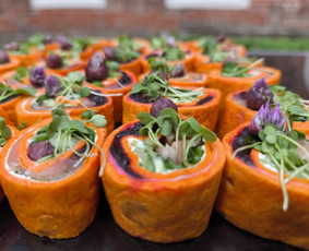 Įvairios paslaugos vestuvėms - &Scaron;ampano staliukai po ceremonijos &ndash; dekoras Jūsų &scaron;ventei - 2