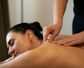 Atpalaiduojantis viso kūno masažas - Kūno terapijos studija "Airi" - 1