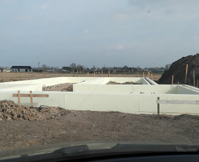 Statybos darbai - Pamatų įrengimas, indždinerinių tinklų montavimas, drono fot - 1