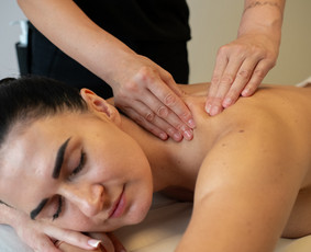 Atpalaiduojantis nugaros masažas - Kūno terapijos studija "Airi" - 1