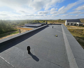 Stogdengiai, stogo darbai - Plok&scaron;čių stogų sprendimai &ndash; prilydoma bituminė danga - 2