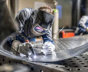 Metalo dirbinių gamyba - Laiptai, turėklai ir metalo konstrukcijos - 4