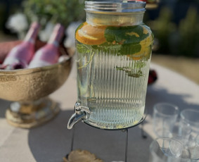 Įvairios paslaugos vestuvėms - &Scaron;ampano staliukai Vilniuje Pigiau! - 3