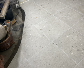 Plytelės , dažymas. / Vakaru statybos & renovacijos MB / Darbų pavyzdys ID 4344321