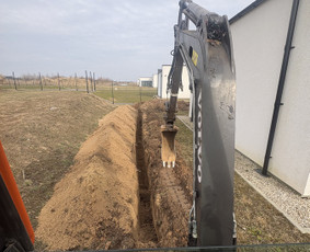 Inžinerinių tinklų įrengimas - Mini ekskavatorius su operatoriumi 25/50/110 cm kau&scaron;ai - 1