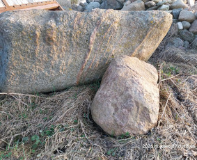 Skalda, smėlis, žvyras, juodžemis - Lauko akmenys - 2