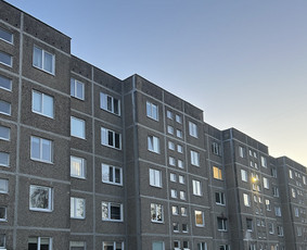 Blokinių namų siūlių hermetizavimas - Auk&scaron;talipių paslaugos ir visi statybiniai darbai - 2