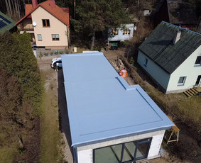 Plokščių Stogų Dengimas Pvc, Epdm ir bitumine Danga / Tvirti stogai / Darbų pavyzdys ID 4347733
