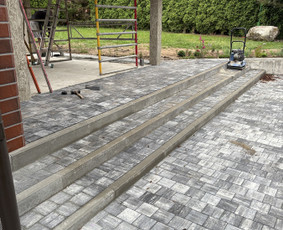 Vejos bortelių įrengimas - Trinkelių klojimas, pagrindų ruo&scaron;imas, bortelių montavimas - 4