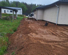 Tran&scaron;ėjų kasimas - Mini ekskavatoriaus nuoma 1t, Bobcat nuoma - 3